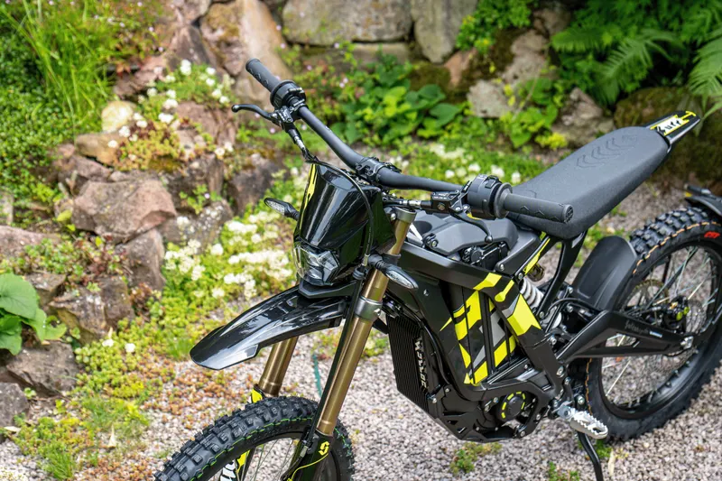 Sur-Ron Light Bee 2026 im Einsatz – Foto zur Bewertung von Lukas M.